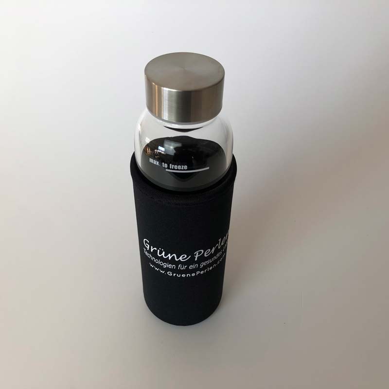 Saftflasche "Sina" aus Borosilikatglas mit Blume des Lebens (Hitze & Kältefest)
