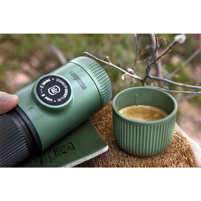 Wacaco Nanopresso | Tragbare Espressomaschine inkl. Schutzhülle